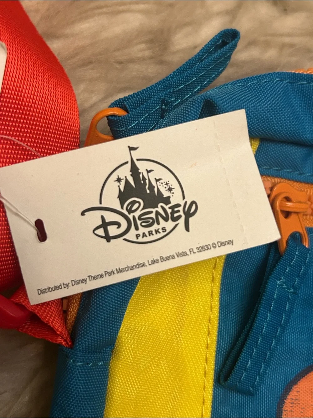 NWT DISNEY PARKS Vault Collection Retro Print Crossbody Bag - Picture 8 of 10